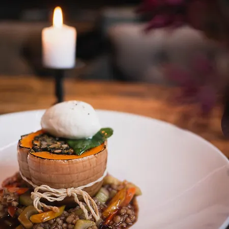 Harmooni Apartment *